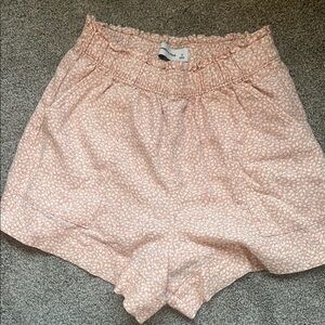 High waisted pull on shorts